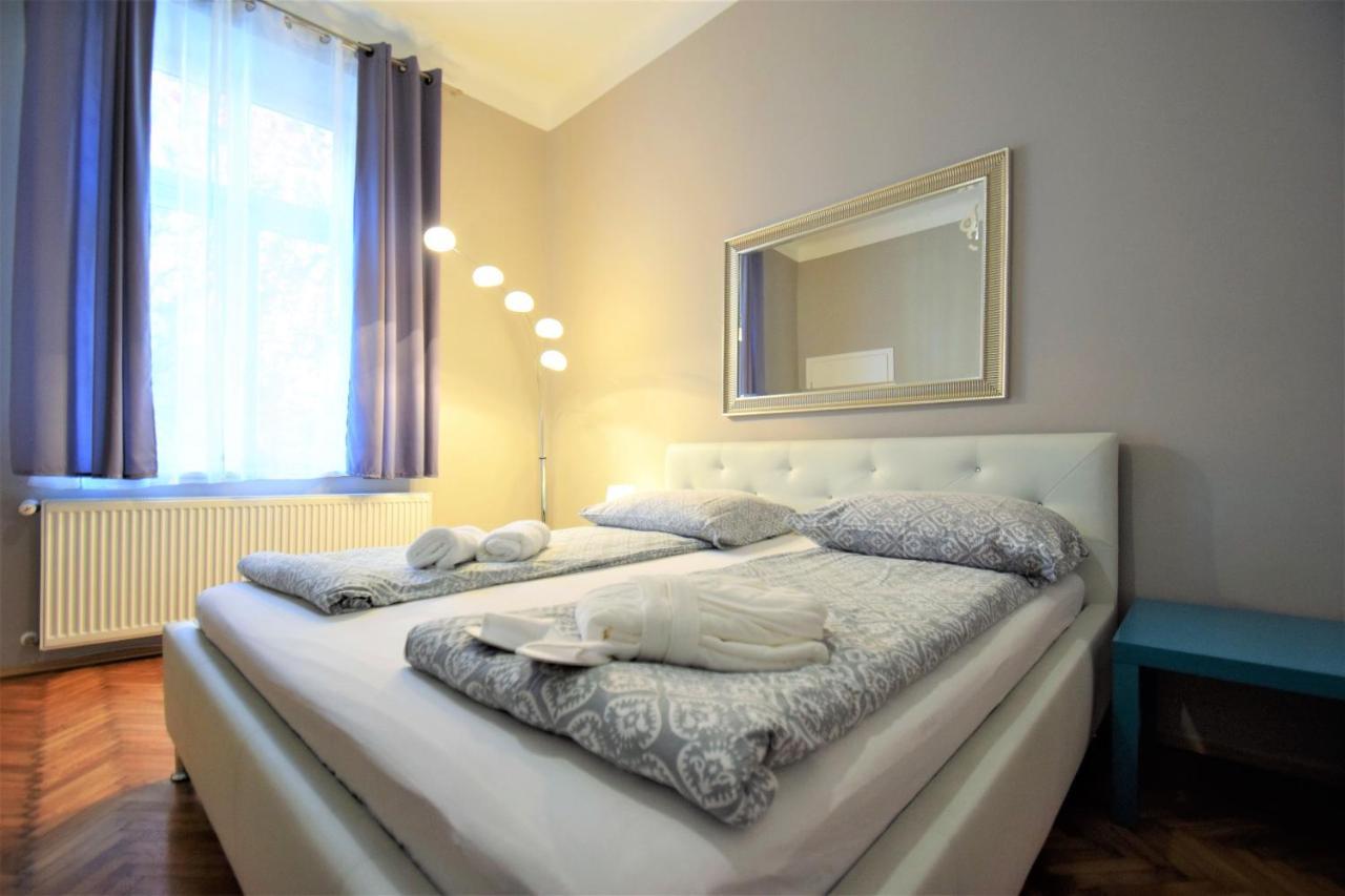 Apartament Viktoria *